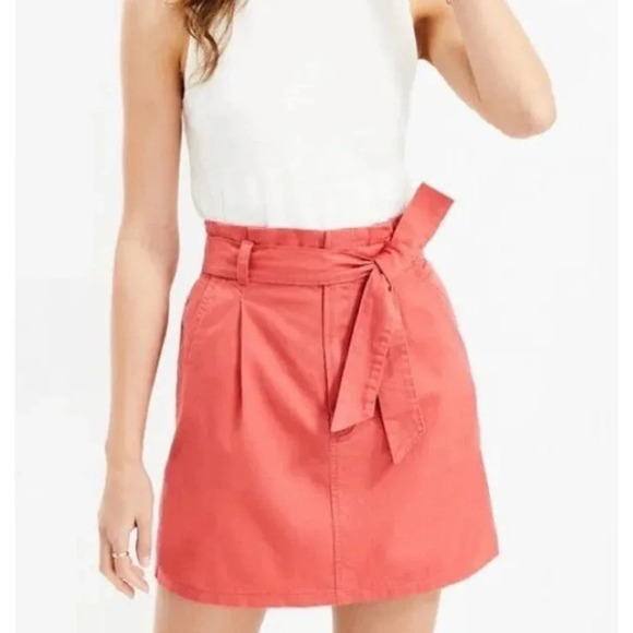 Ann Taylor Dresses & Skirts - Ann Taylor Loft Tie Waist Pocket Utility Skirt in Coral Flare